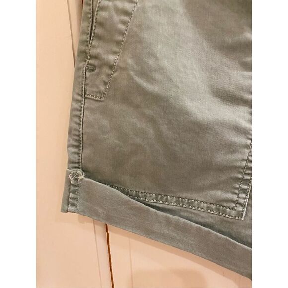 Madewell Army Green Shorts size 27 - Picture 2 of 5